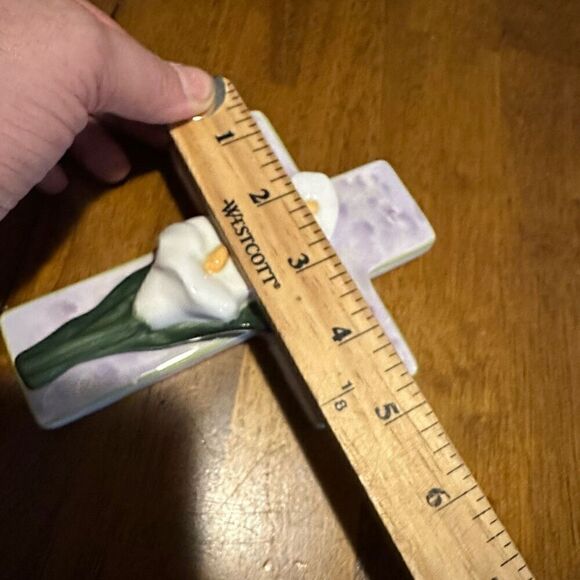 Vintage Bella Casa Ganz Easter Lily Ceramic Cross New old Stock 5.75” - Picture 5 of 5